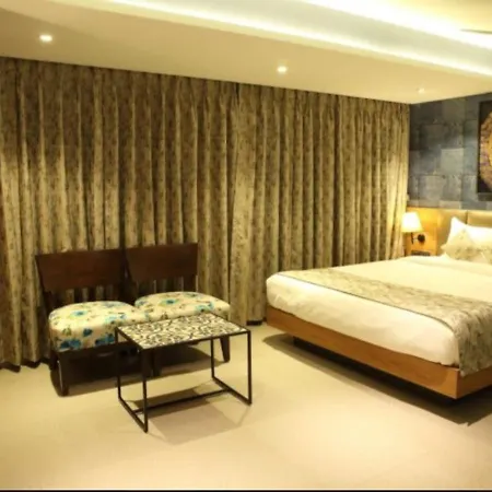 Hotel Bindra'S Supremacy Andheri Midc-2