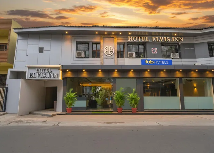 Fabhotel Elvis Inn - Nr Mumbai International Airport
